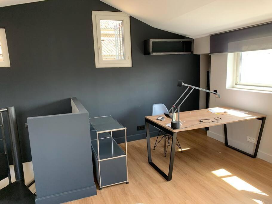 Superbe Appartement Intramuros Avignon Exteriör bild